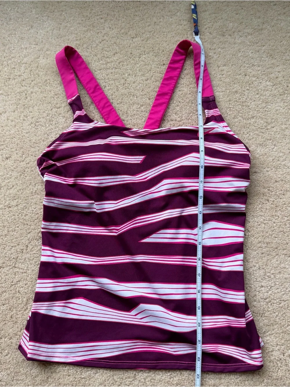 Nike Women’s Pink & White Striped Tankini Top w/ Shelf Bra - M - EUC - Stretch